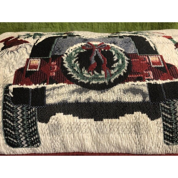 Christmas Santa Themed Pillow NEW - Picture 7 of 8